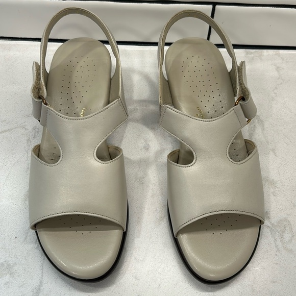 SAS Suntimer Pearl Bone Women's Sandals 7WTripad Comfort Vacation - Picture 4 of 15